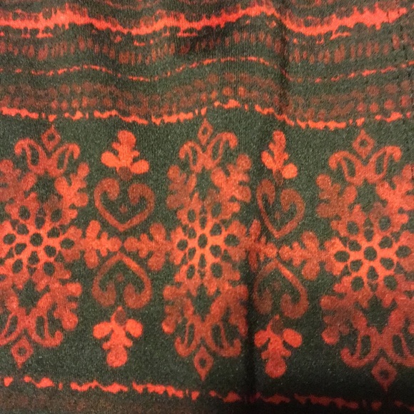 Red and black fleece lined leggings - Picture 2 of 2